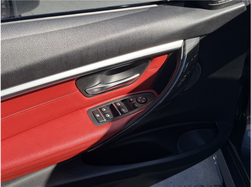 2017 BMW 3 Series 340i Sedan 4D