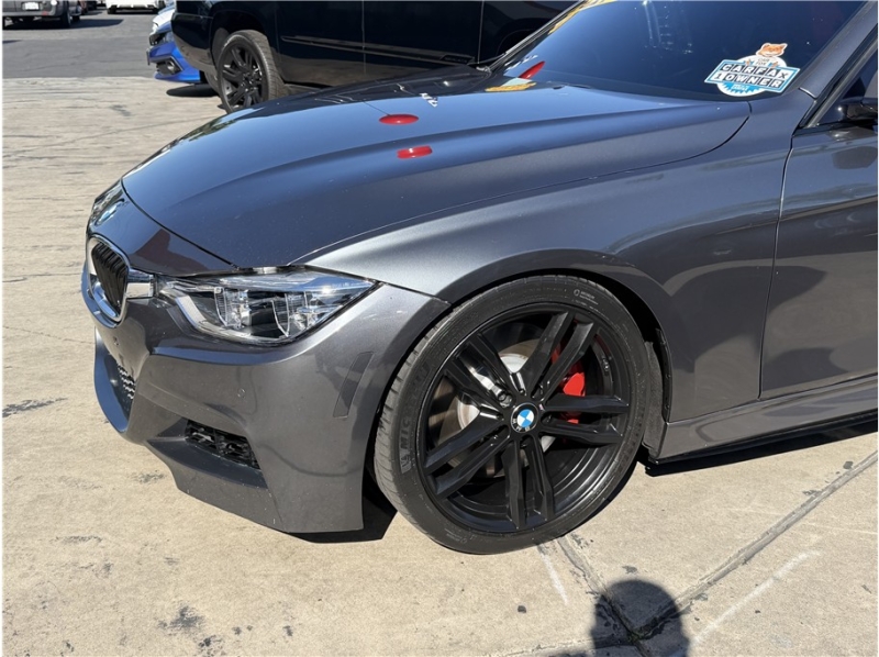 2017 BMW 3 Series 340i Sedan 4D