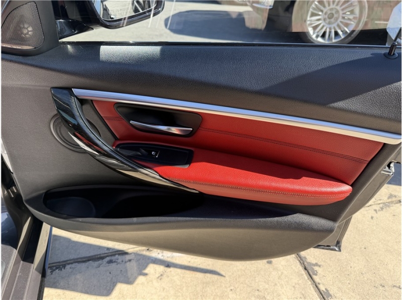 2017 BMW 3 Series 340i Sedan 4D