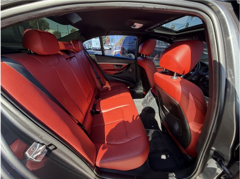 2017 BMW 3 Series 340i Sedan 4D