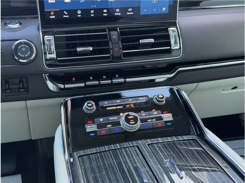 2022 Lincoln Navigator Black Label Sport Utility 4D
