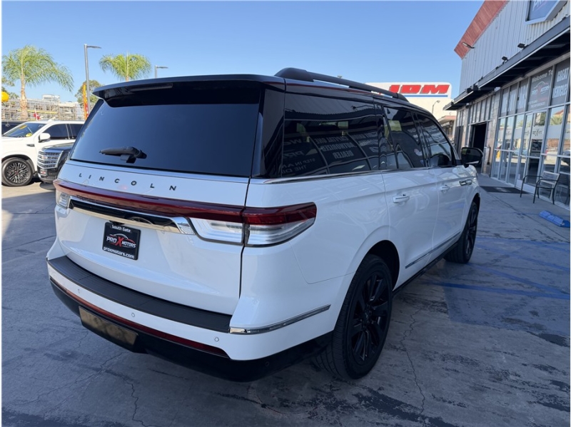 2022 Lincoln Navigator Black Label Sport Utility 4D