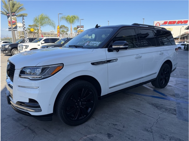 2022 Lincoln Navigator Black Label Sport Utility 4D