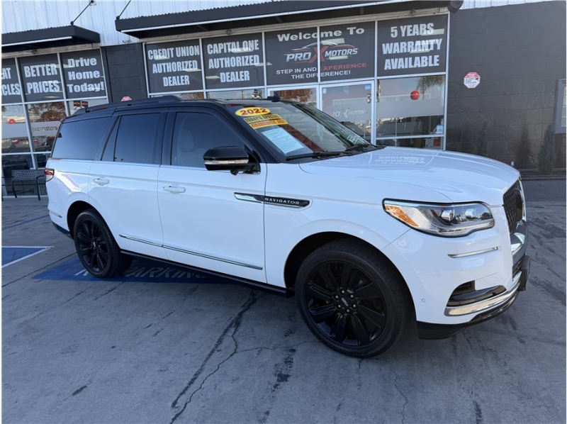 2022 Lincoln Navigator Black Label Sport Utility 4D