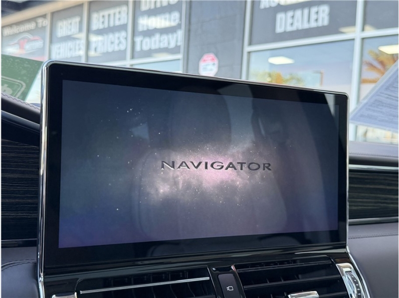 2022 Lincoln Navigator Black Label Sport Utility 4D