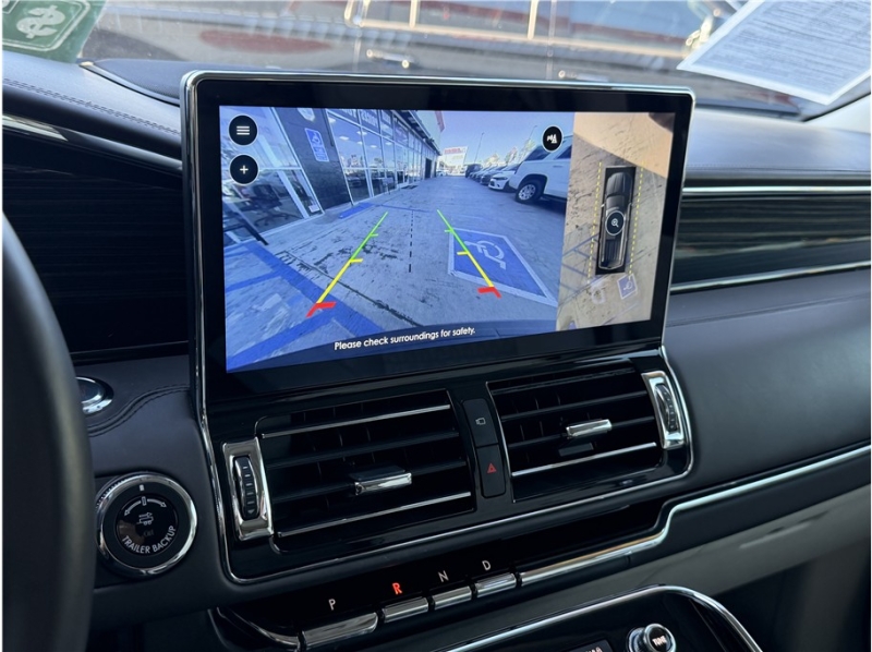 2022 Lincoln Navigator Black Label Sport Utility 4D