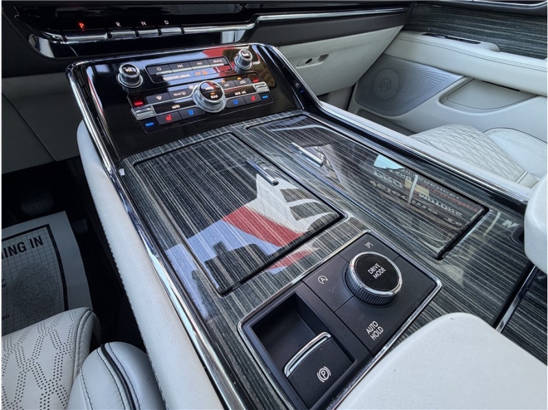2022 Lincoln Navigator Black Label Sport Utility 4D