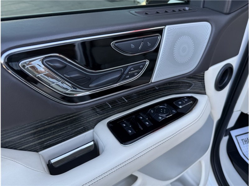 2022 Lincoln Navigator Black Label Sport Utility 4D