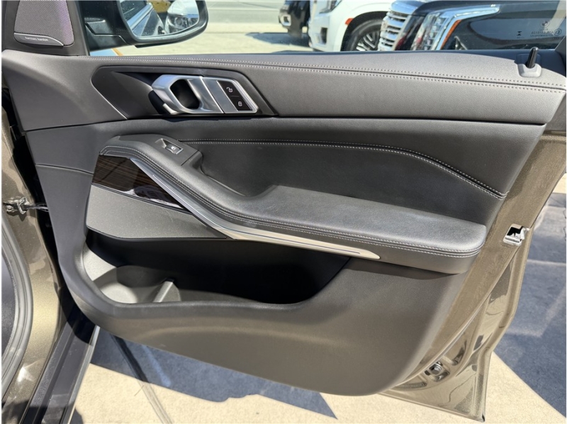 2024 BMW X5 xDrive50e Sport Utility 4D