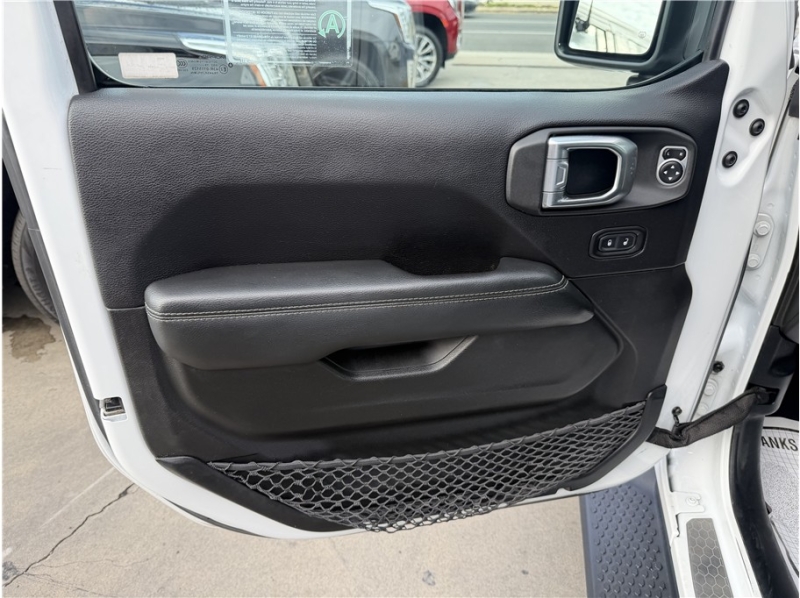 2019 Jeep Wrangler Unlimited Sahara Sport Utility 4D