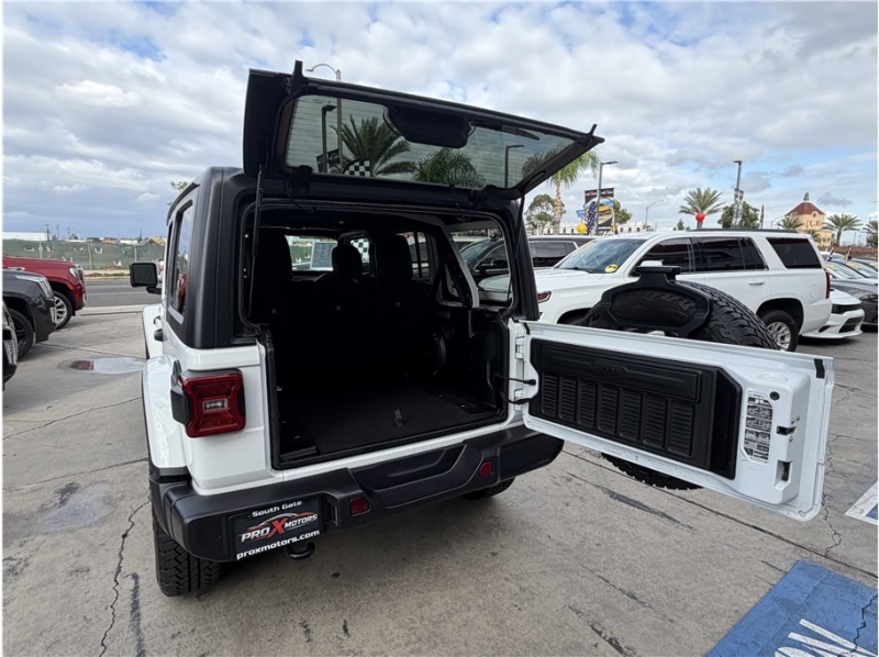2019 Jeep Wrangler Unlimited Sahara Sport Utility 4D