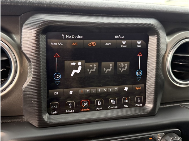 2019 Jeep Wrangler Unlimited Sahara Sport Utility 4D
