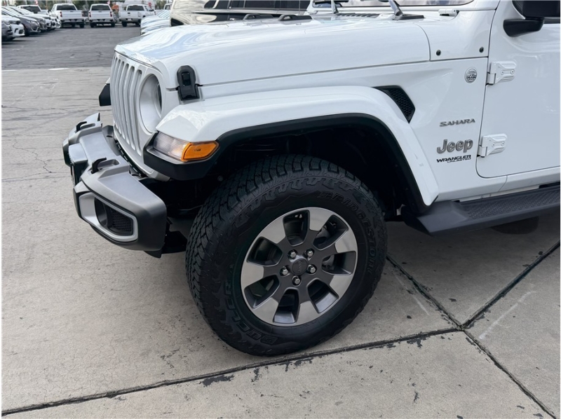 2019 Jeep Wrangler Unlimited Sahara Sport Utility 4D
