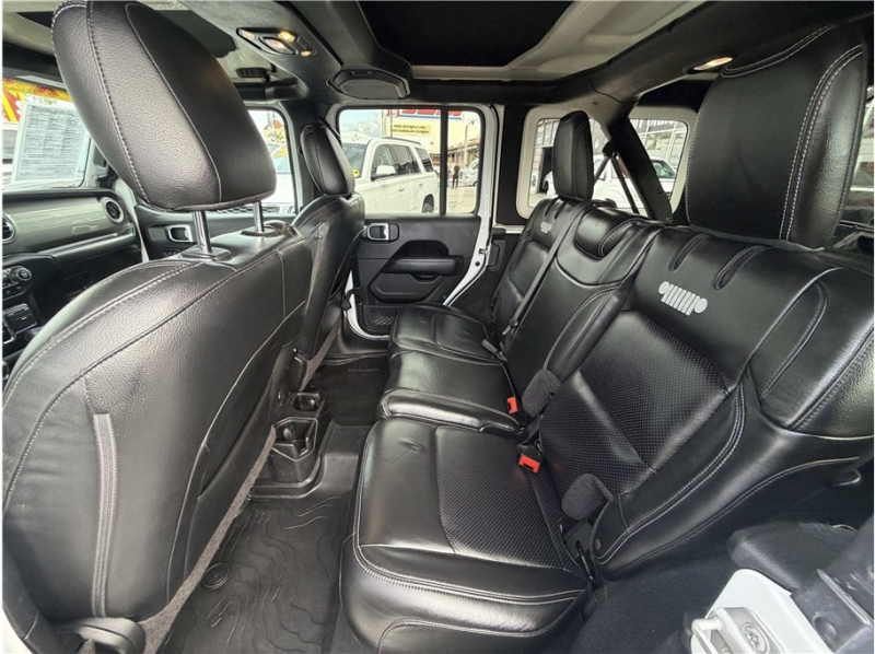 2019 Jeep Wrangler Unlimited Sahara Sport Utility 4D