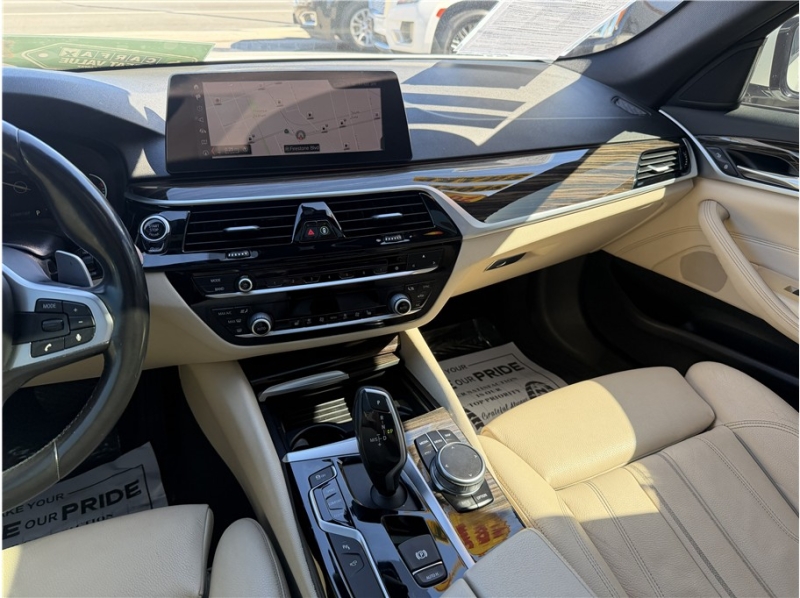 2019 BMW 5 Series 540i Sedan 4D