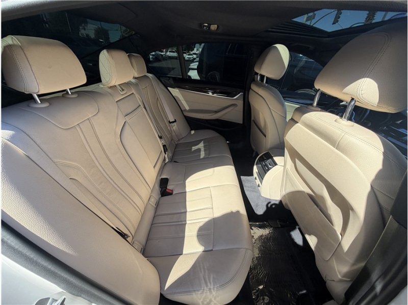 2019 BMW 5 Series 540i Sedan 4D