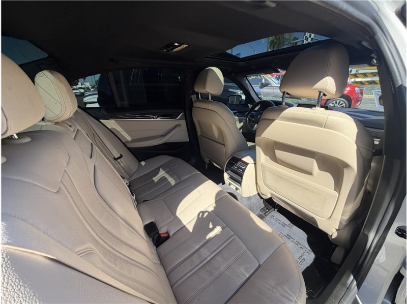2019 BMW 5 Series 540i Sedan 4D