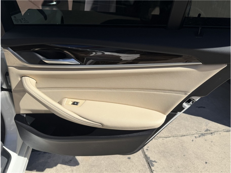 2019 BMW 5 Series 540i Sedan 4D