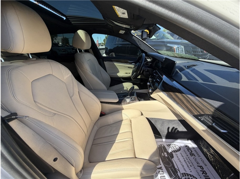 2019 BMW 5 Series 540i Sedan 4D