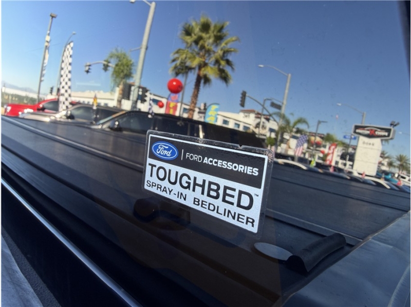 2017 Ford F150 SuperCrew Cab Limited Pickup 4D 5 1/2 ft
