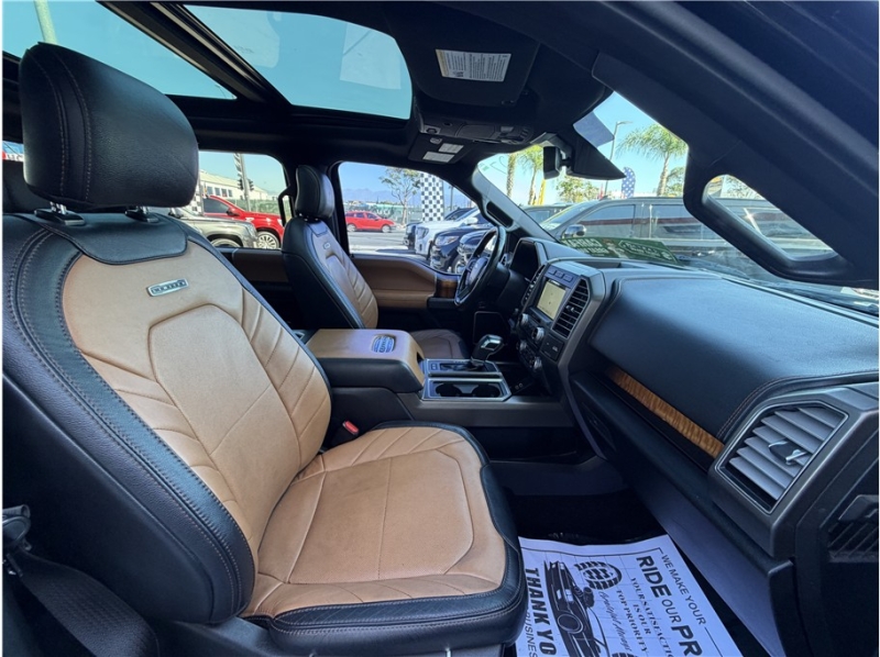 2017 Ford F150 SuperCrew Cab Limited Pickup 4D 5 1/2 ft