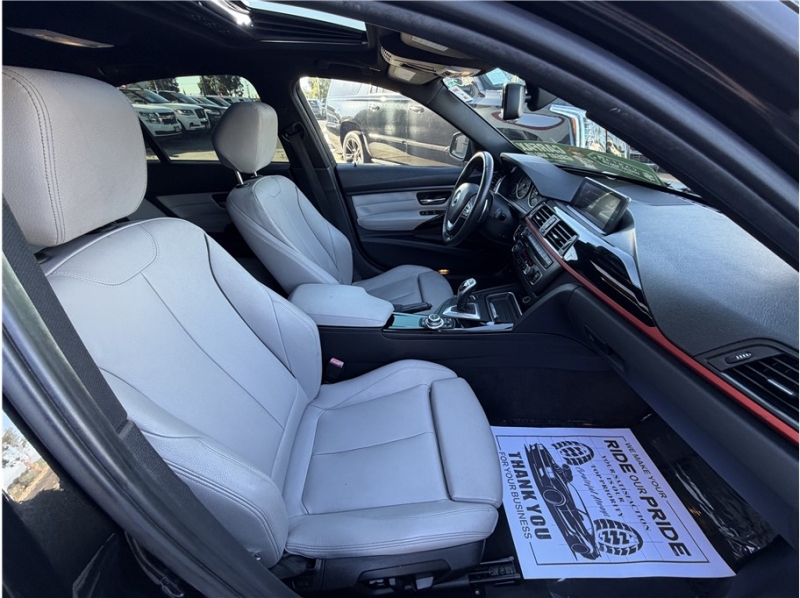 2013 BMW 3 Series 335i Sedan 4D