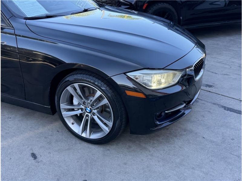 2013 BMW 3 Series 335i Sedan 4D