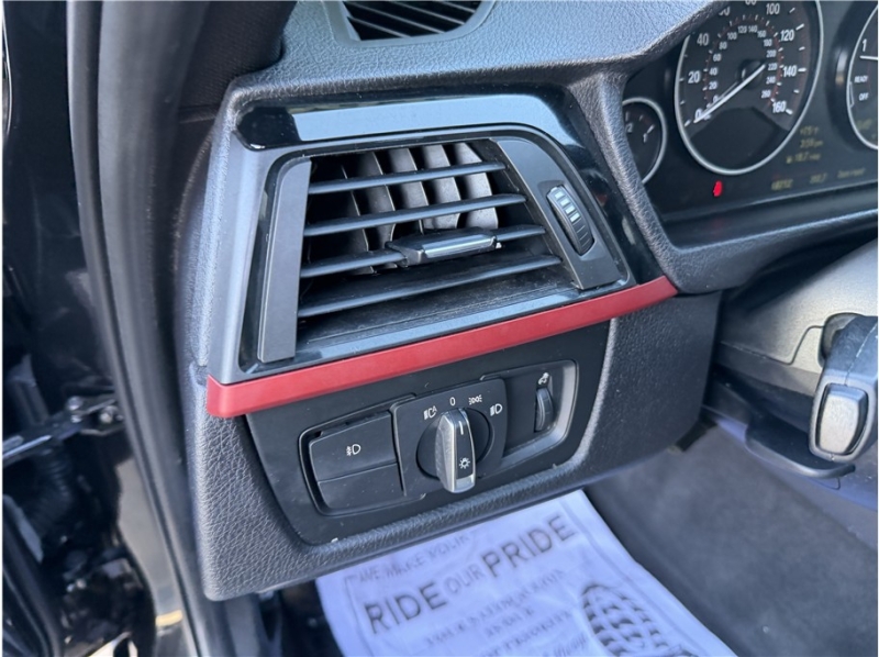 2013 BMW 3 Series 335i Sedan 4D