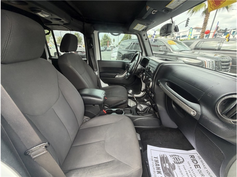 2016 Jeep Wrangler Unlimited Sport S Sport Utility 4D