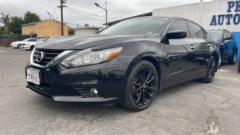 2017 Nissan Altima SR