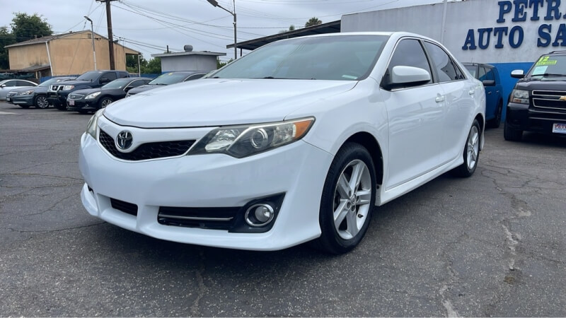 2013 Toyota Camry SE