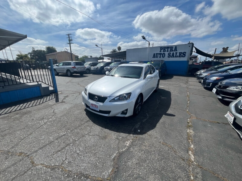 2011 Lexus IS 350 250 6AT's photo